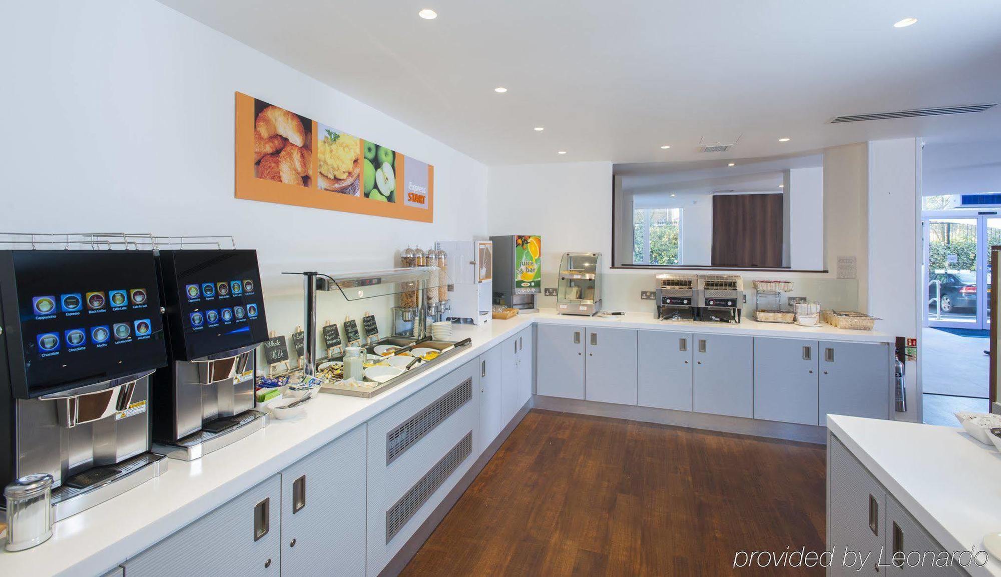 Holiday Inn Express London - Vauxhall Nine Elms, An Ihg Hotel Ngoại thất bức ảnh