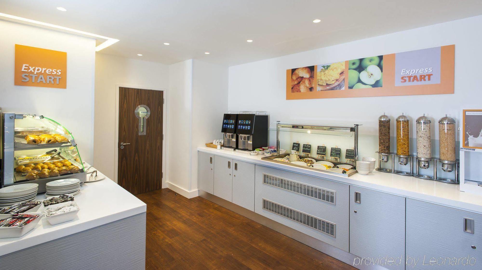 Holiday Inn Express London - Vauxhall Nine Elms, An Ihg Hotel Ngoại thất bức ảnh