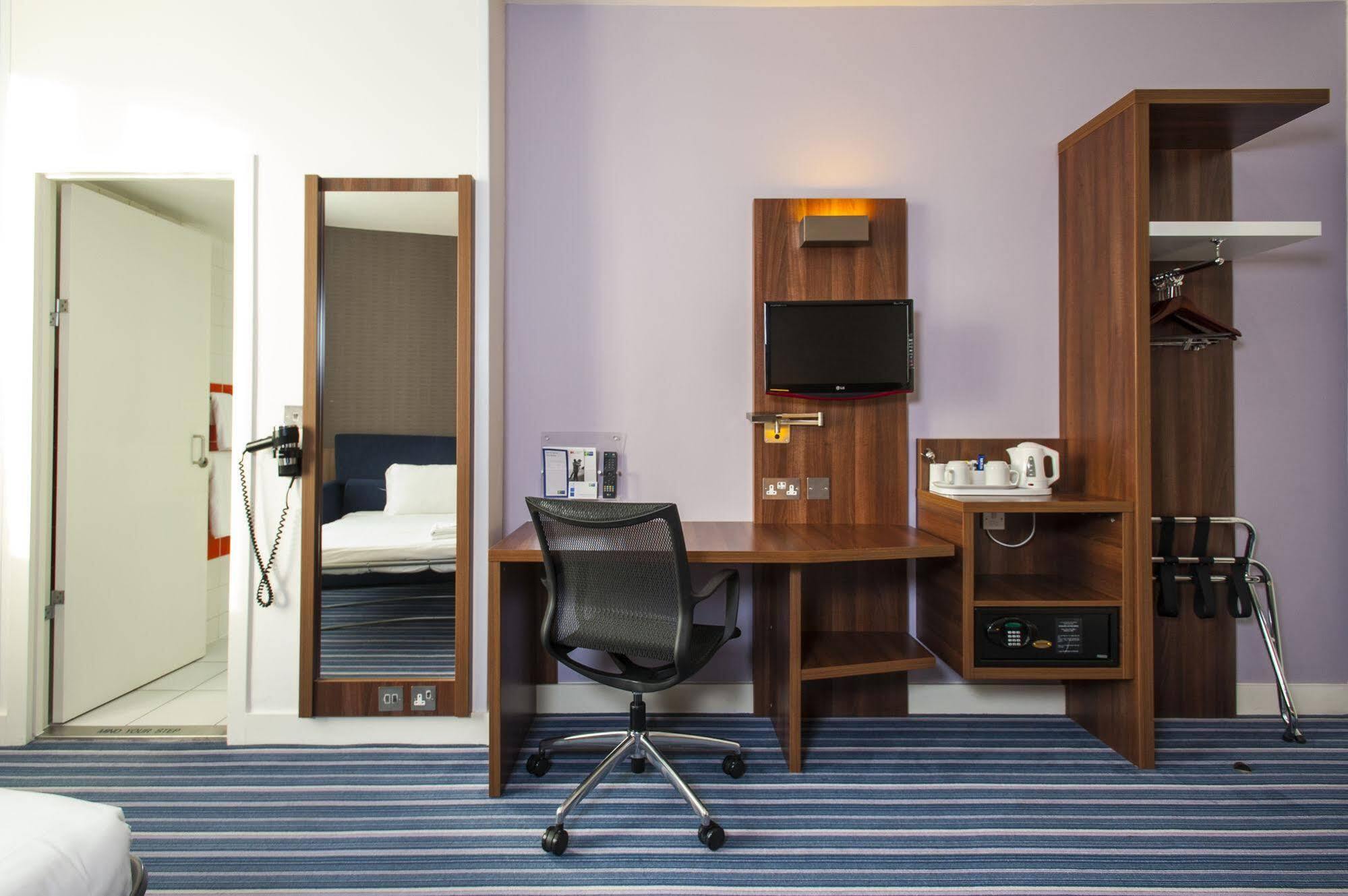 Holiday Inn Express London - Vauxhall Nine Elms, An Ihg Hotel Ngoại thất bức ảnh